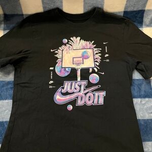 Nike Black Graphic T-Shirt Mens Size Small Short Sleeves